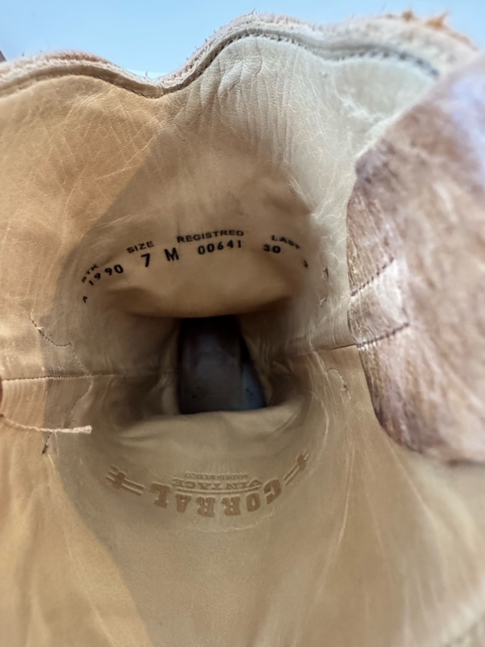 Corral Hearts & Wings Western Boots - Picture 4 of 7